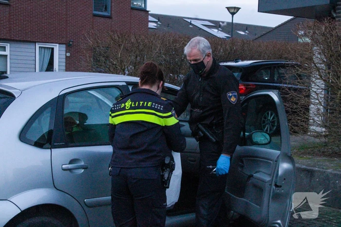 Politie onderzoekt inbraak in woning