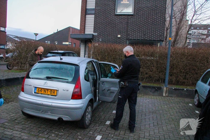 Politie onderzoekt inbraak in woning
