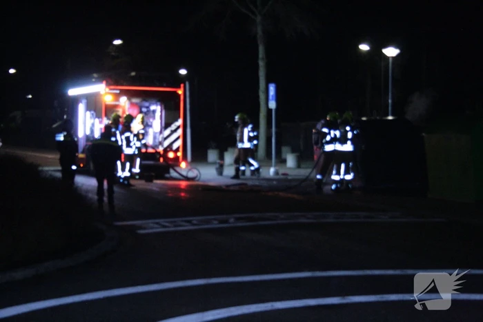 Veel rook bij brand in container