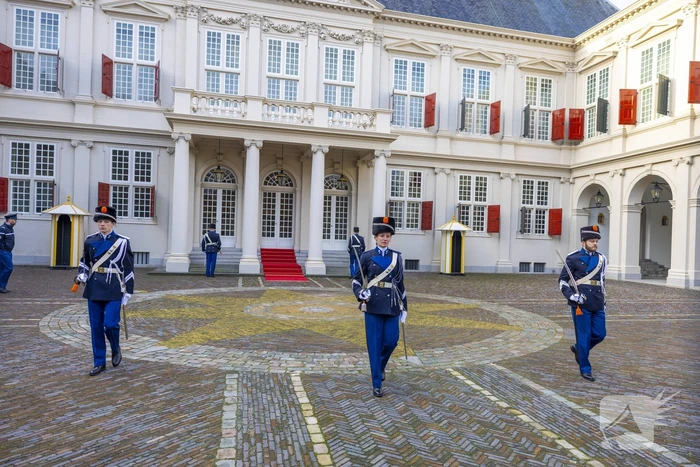 Beëdigd nieuw kabinet Rutte IV