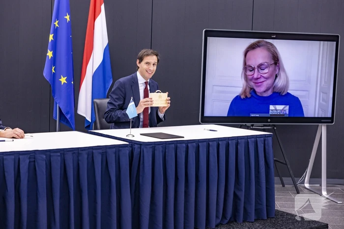 Ceremoniële overdracht ministerie van Financiën
