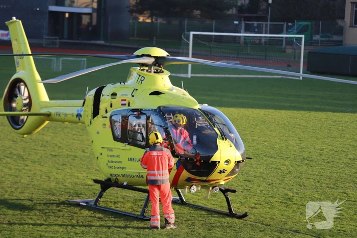 Traumahelikopter trekt veel bekijks