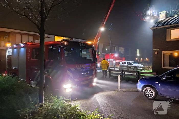 Brand in schoorsteen van woning