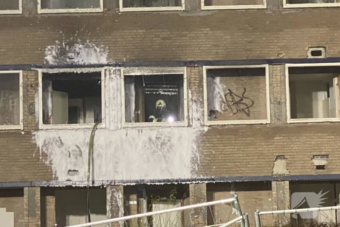 Forse brand in leegstaand kantoorpand