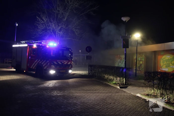 Veel rook en vuur bij jongerencentrum