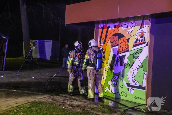 Veel rook en vuur bij jongerencentrum