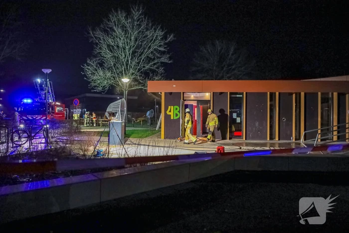 Veel rook en vuur bij jongerencentrum