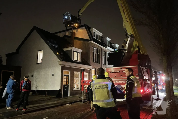 Brand in schoorsteen van woning snel geblust
