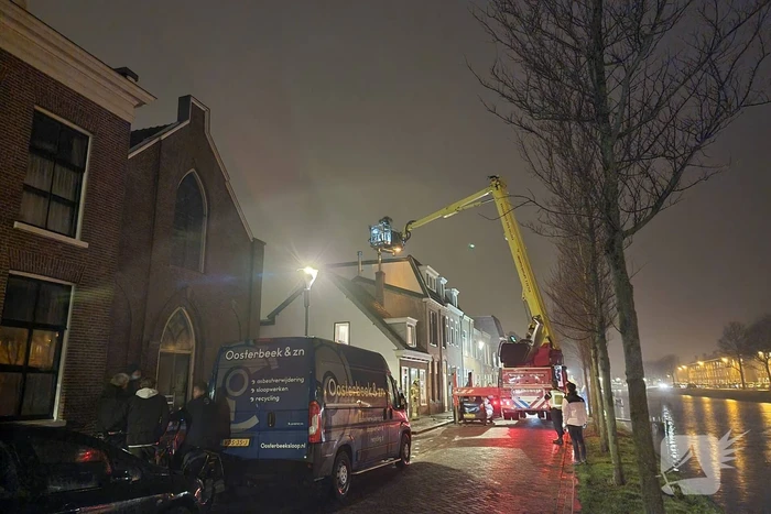 Brand in schoorsteen van woning snel geblust
