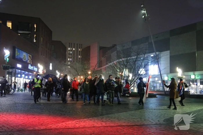 Grote opkomst bij demonstratie Nederland in Verzet