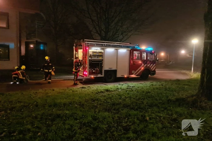 Flinke rookontwikkeling door brand in personauto