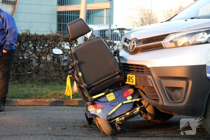 Persoon op scootmobiel gewond na ongeval
