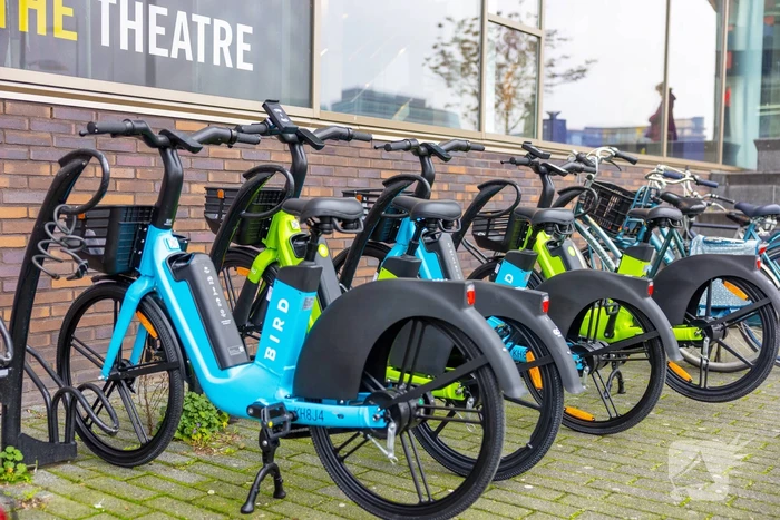 Go Sharing e-bikes klaar voor gebruik