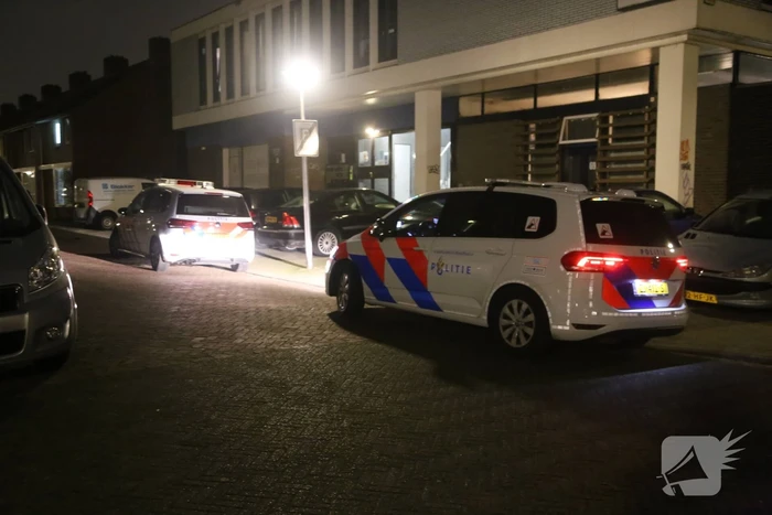 Man raakt gewond aan gezicht door steekpartij