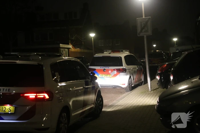 Man raakt gewond aan gezicht door steekpartij