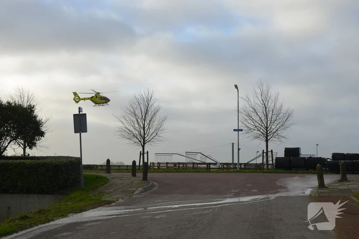 Persoon zwaargewond bij verkeersongeval