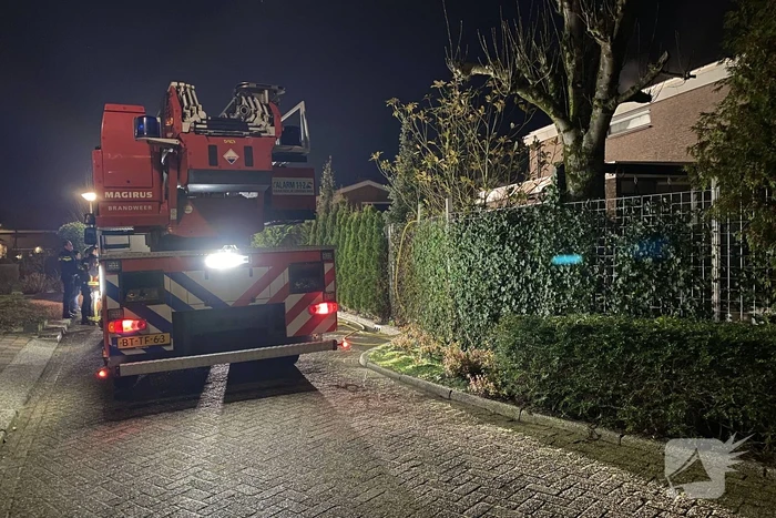Veel rook bij brand in garage