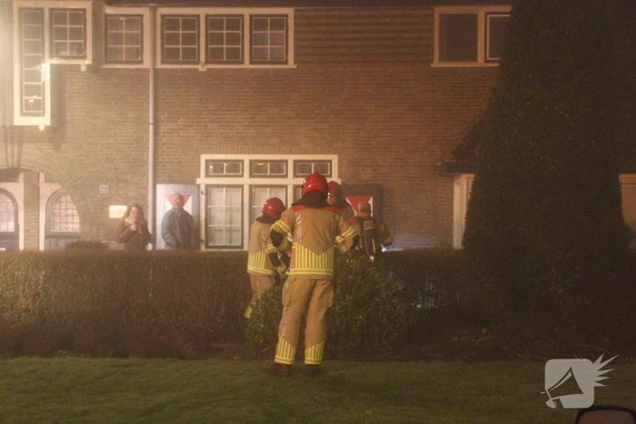 Brandweer doet onderzoek naar vreemde lucht