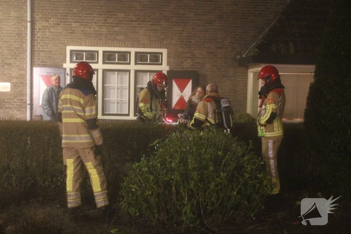 Brandweer doet onderzoek naar vreemde lucht