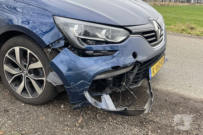 Scooterrijder belandt in sloot na crash