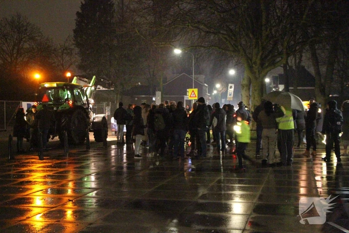 Grote opkomst bij lichtjestocht