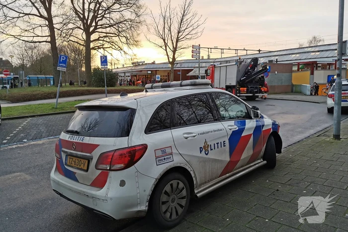 Trein botst met persoon bij NS-station