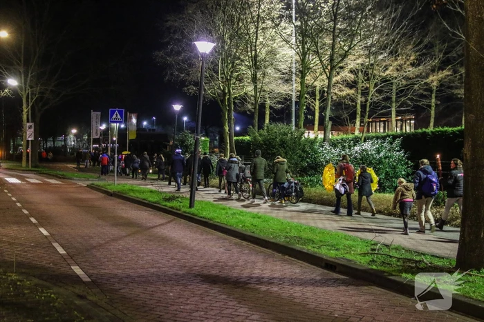 Stille lichtjes tocht door dorp