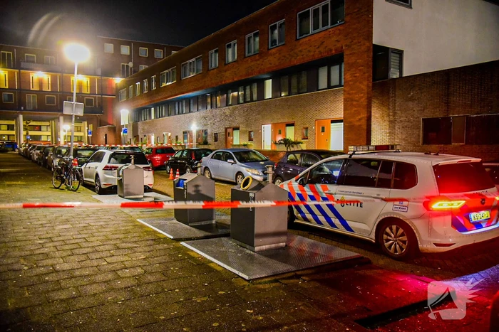 Politie onderzoekt schietpartij bij woning