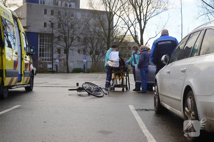 Gewonden door spekgladde parkeerplaats