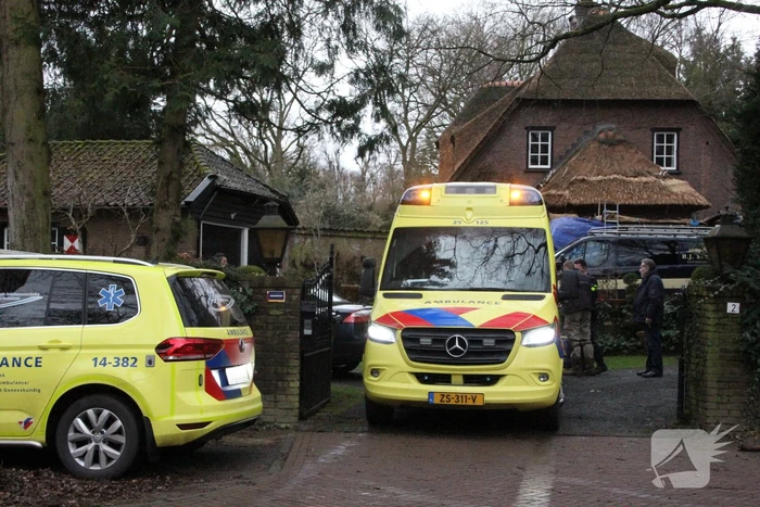 Persoon ernstig gewond na val