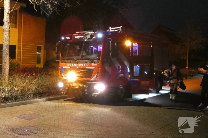 Brandweer controleert riool na gaslucht