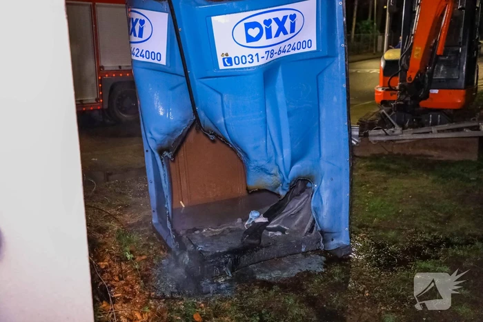 Dixi in brand gestoken