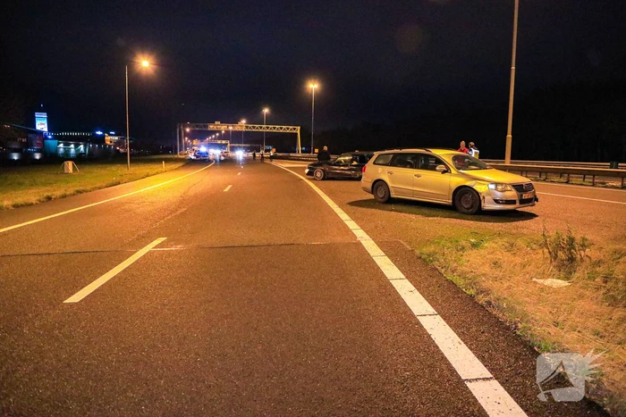 Afrit afgesloten door ongeval tussen meerdere voertuigen
