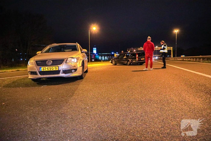 Afrit afgesloten door ongeval tussen meerdere voertuigen