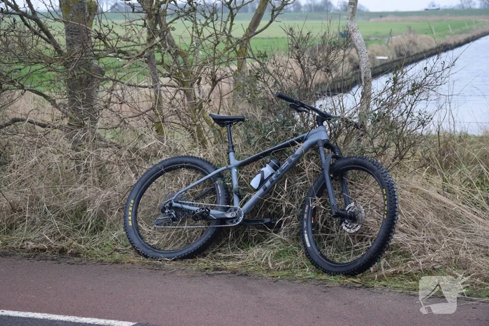 Brandweer houdt zoekactie na aantreffen mountainbike