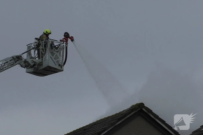 Uitslaande brand in woning