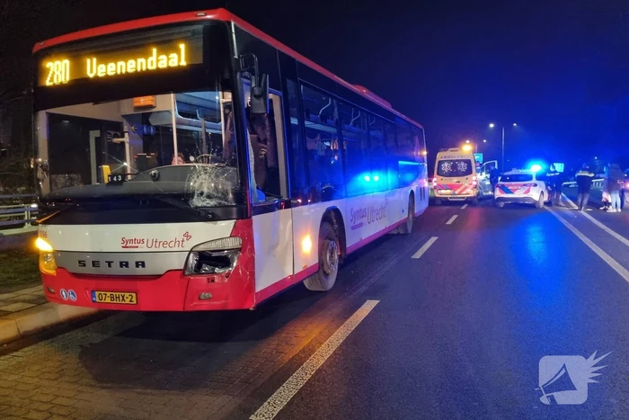 Ongeval tussen lijnbus en personenauto