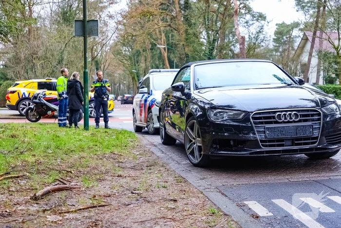 Aanrijding tussen motor en auto