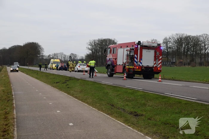 Automobilist belandt in sloot