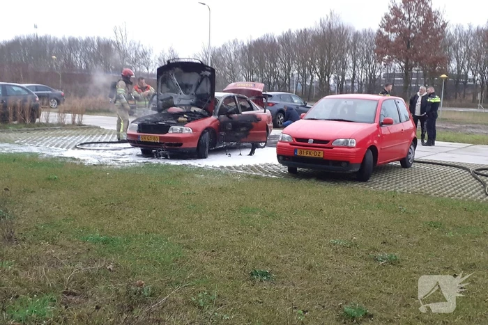 Auto verwoest door brand