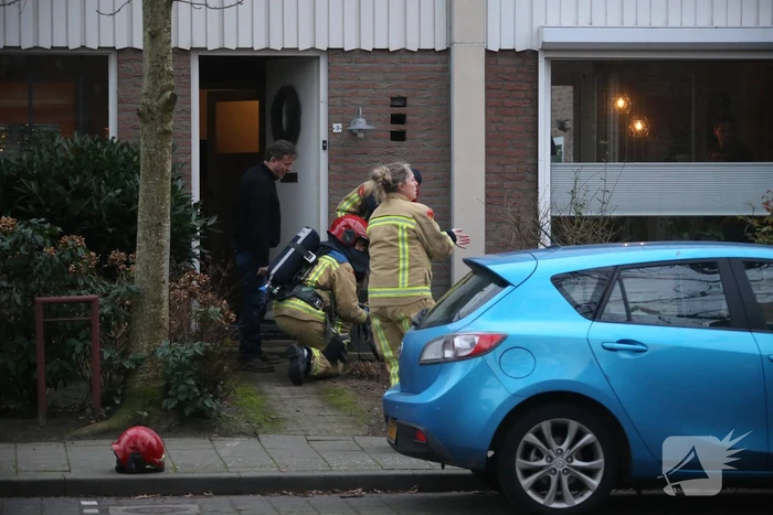 Brandweer doet onderzoek naar gaslucht