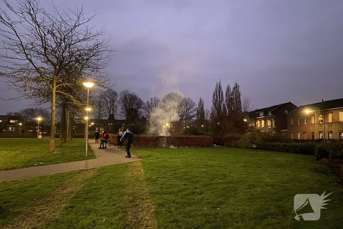 Handhaving blust brand in hoop afval
