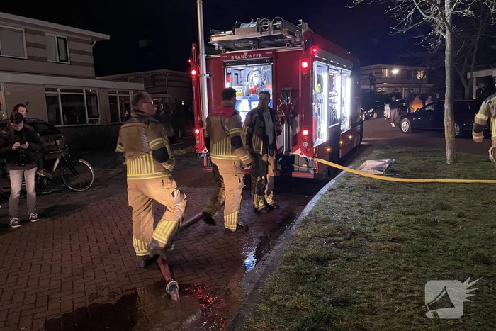 Flinke rookontwikkeling door brand in schuur