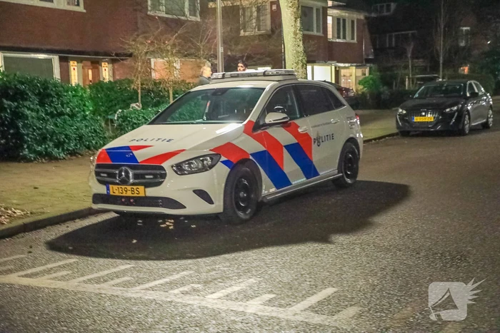 Schade na brand in container bij voetbalvereniging