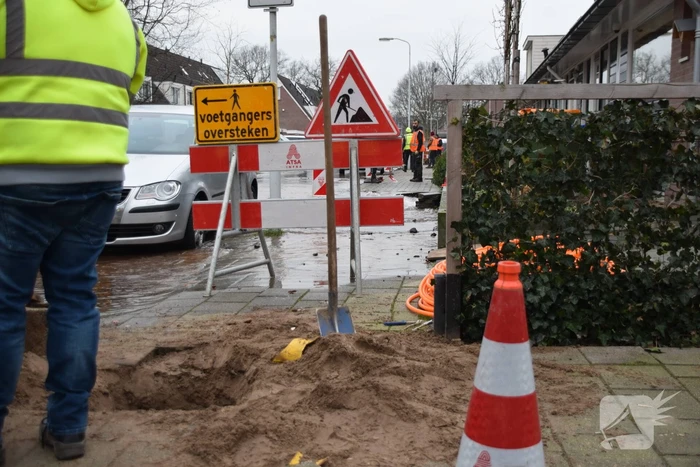 Aanleg glasvezel zorgt voor waterleidingbreuk
