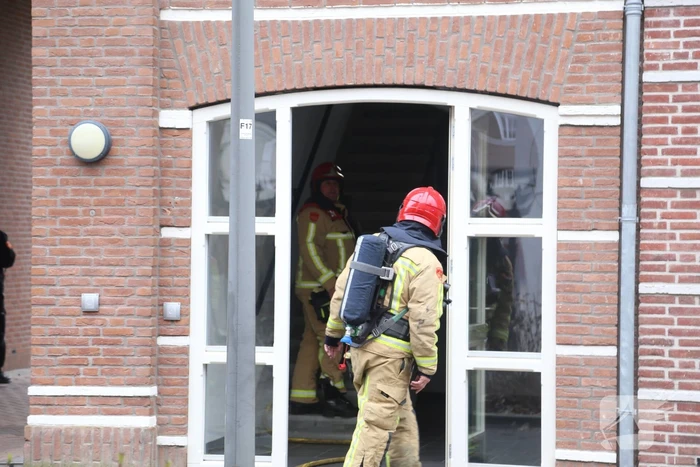 Brand op derde verdieping van appartementencomplex