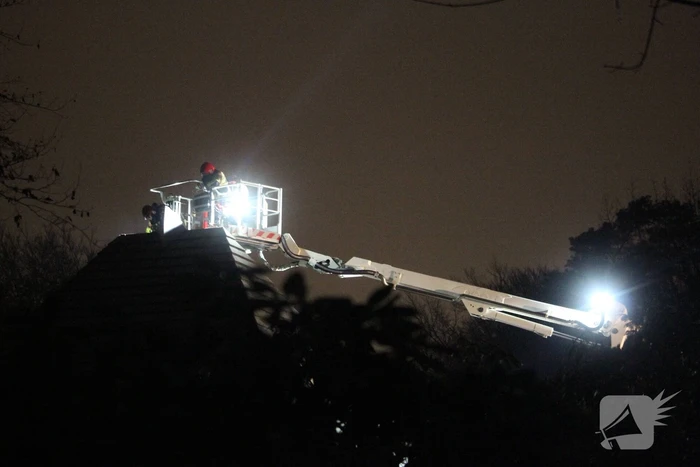 Schoorsteen geveegd na brand