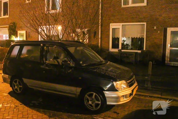 Schade door brand in geparkeerde auto
