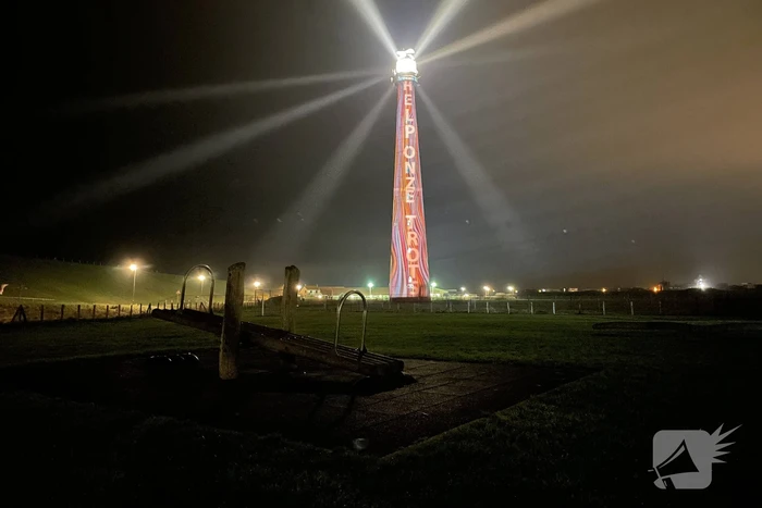 Vuurtoren geprojecteerd als actie tegen sloop