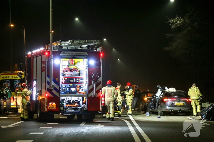 Gewonde bij ongeval tussen meerdere voertuigen